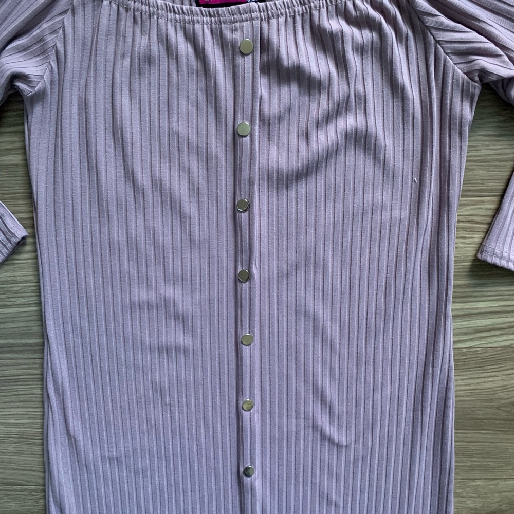 Dress - Picture 2 of 3